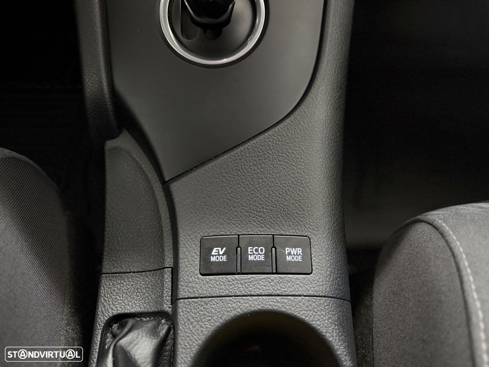 Toyota Auris 1.8 HSD Active - 14