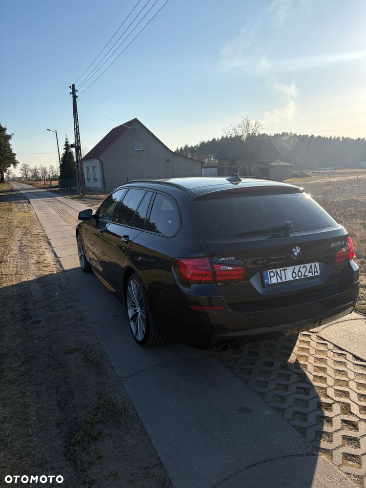 BMW Seria 5 530d xDrive - 9
