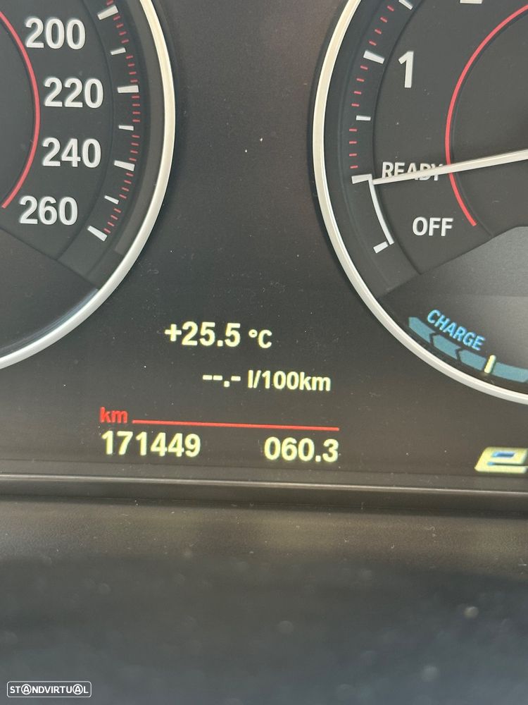 BMW 330 - 17