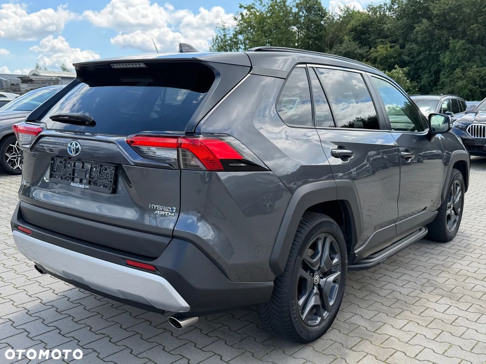 Toyota RAV4 - 3