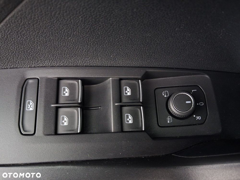 Volkswagen T-Cross - 27