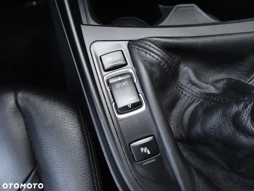 BMW Seria 1 116d DPF Edition Sport - 29