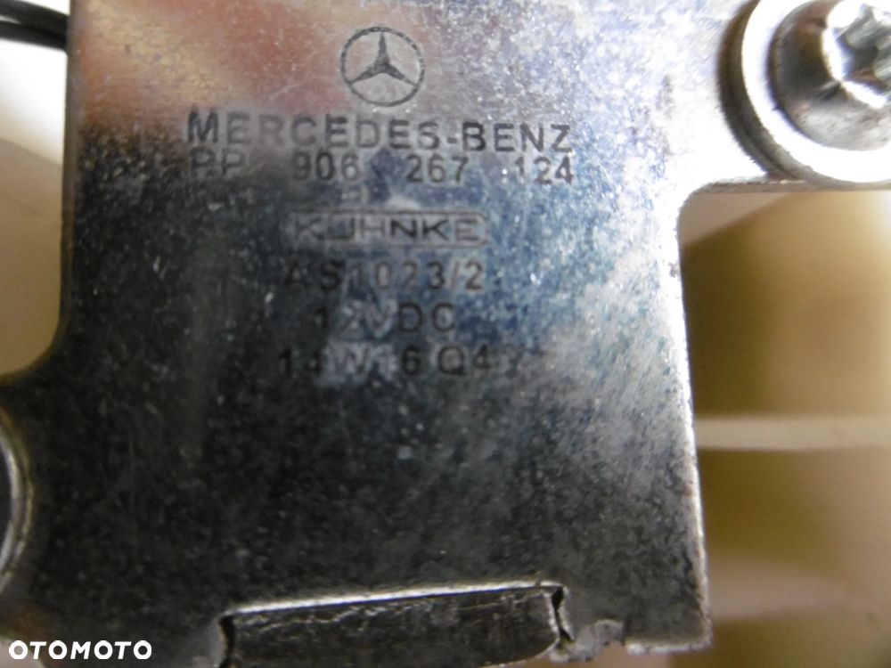 WYBIERAK MERCEDES SPRINTER 906 - 4