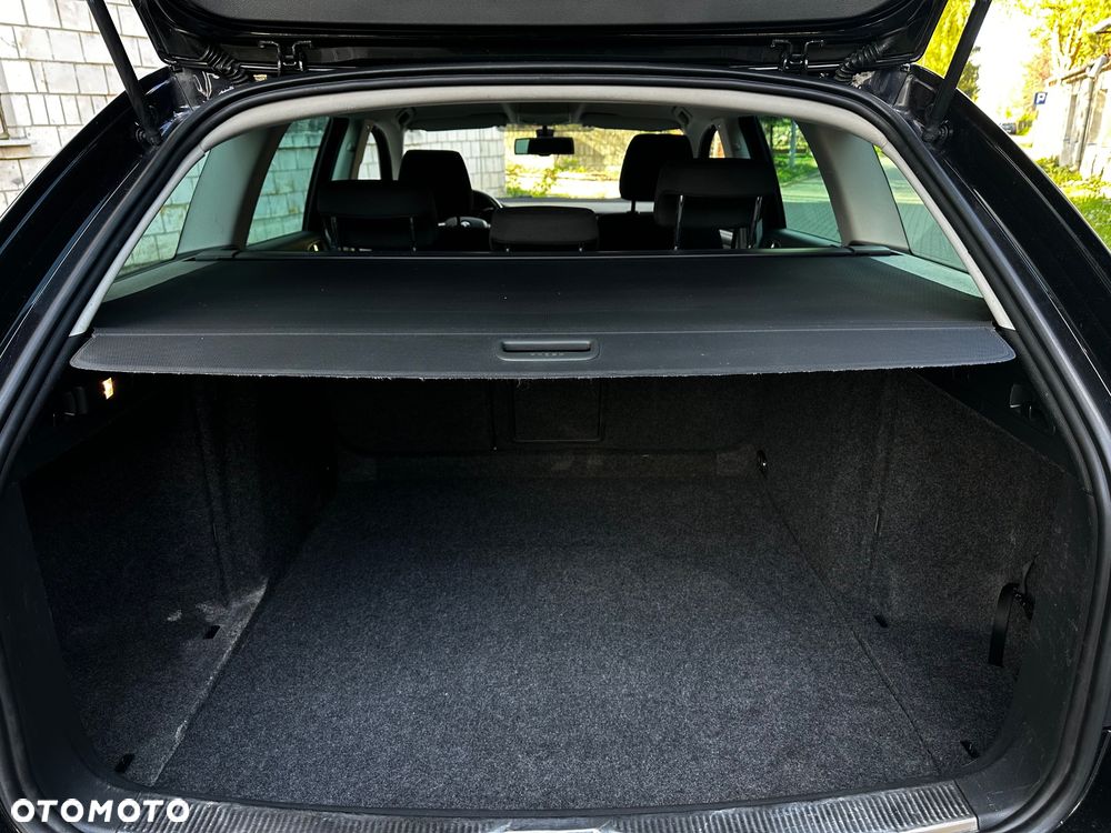 Skoda Superb 2.0 TDI Green tec DSG Elegance - 11