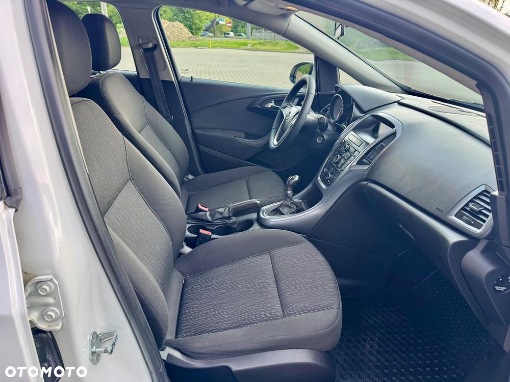Opel Astra 1.6 Selection - 18