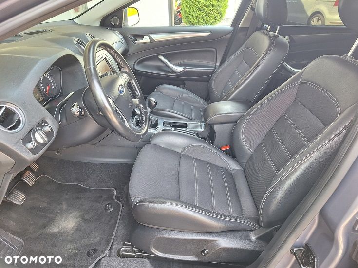 Ford Mondeo 2.0 TDCi Titanium X - 18