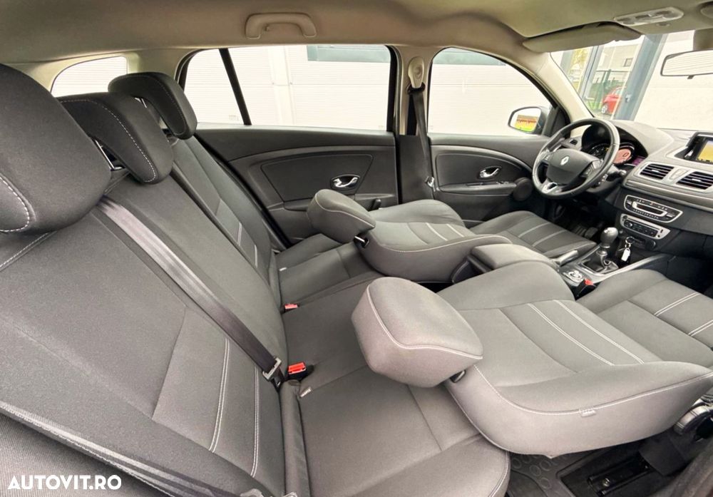 Renault Megane ENERGY dCi 110 Start & Stop Dynamique - 23