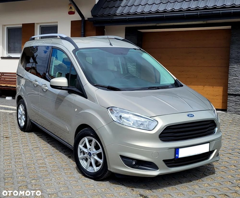 Ford Tourneo Courier 1.0 EcoBoost S&S Titanium - 1