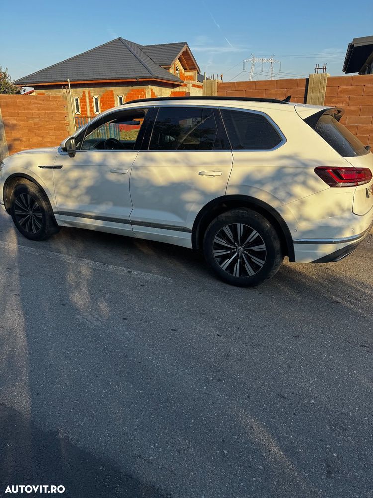 Volkswagen Touareg V6 TDI Style - 3