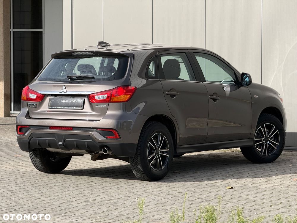 Mitsubishi ASX - 12