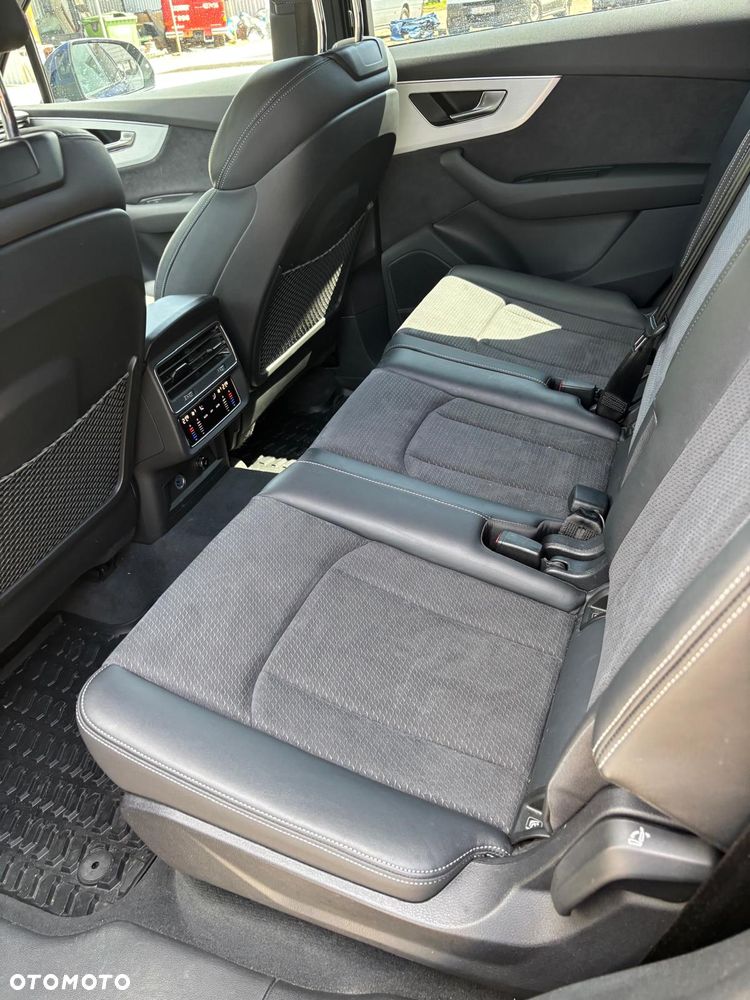 Audi Q7 45 TDI mHEV Quattro S Line Tiptr - 7