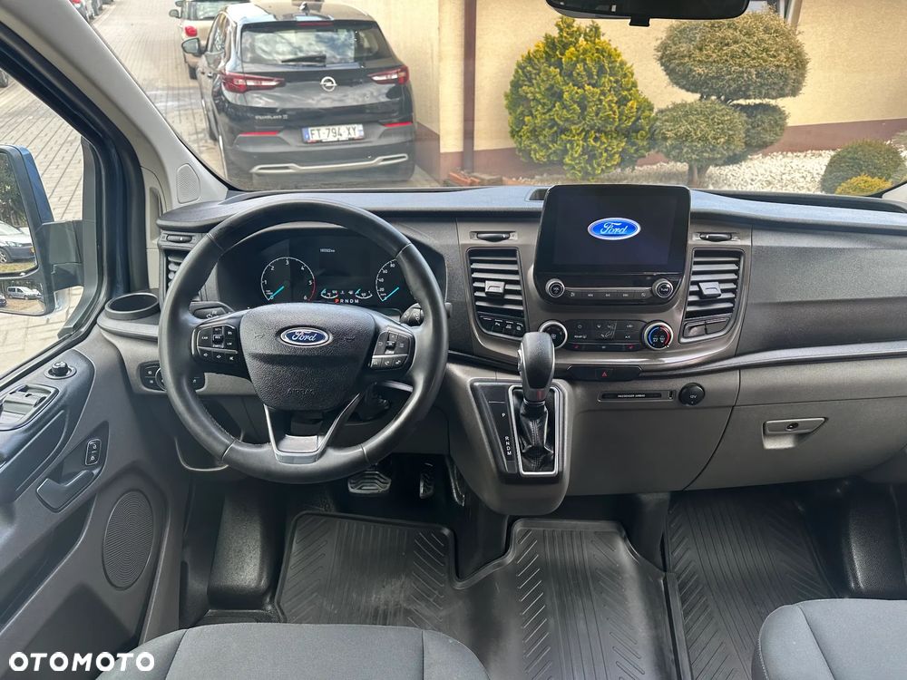 Ford Transit Custom - 10