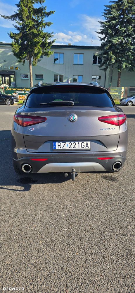 Alfa Romeo Stelvio 2.0 Turbo TI Q4 - 5