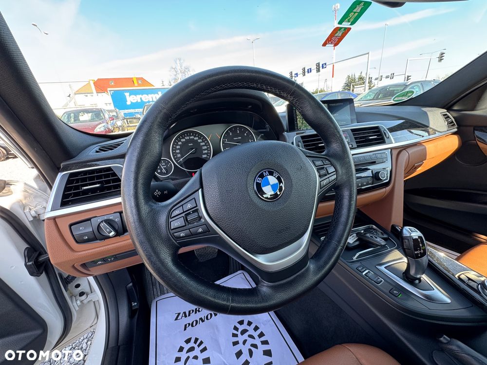 BMW Seria 3 320d Luxury Line - 22