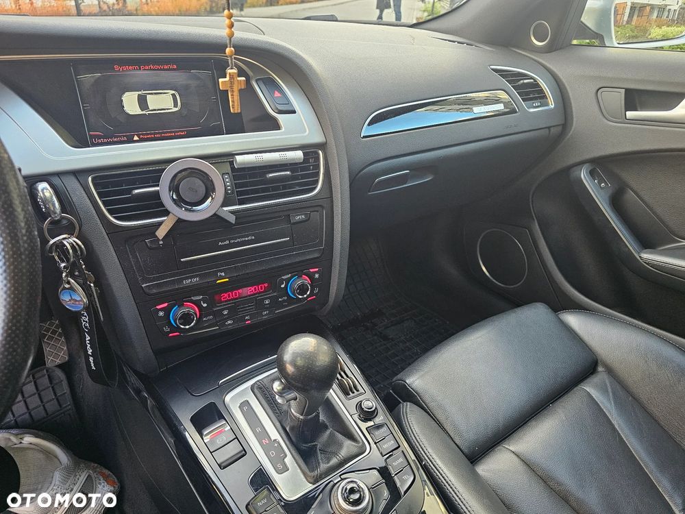 Audi A4 Avant 3.0 TDI Quattro S tronic - 9