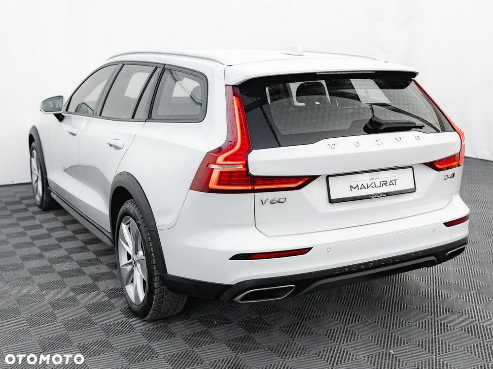 Volvo V60 Cross Country D4 AWD - 5
