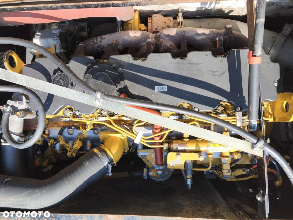 Caterpillar M318D - 6