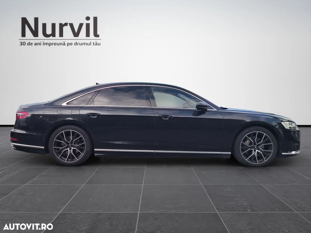 Audi A8 - 3