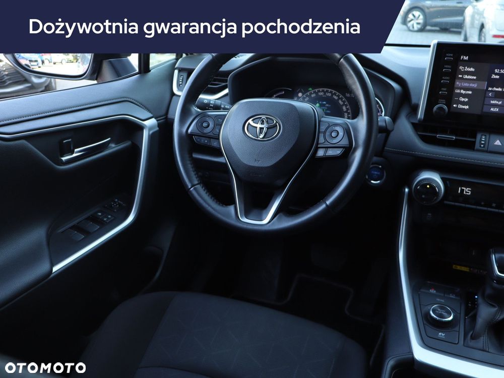 Toyota RAV4 - 9