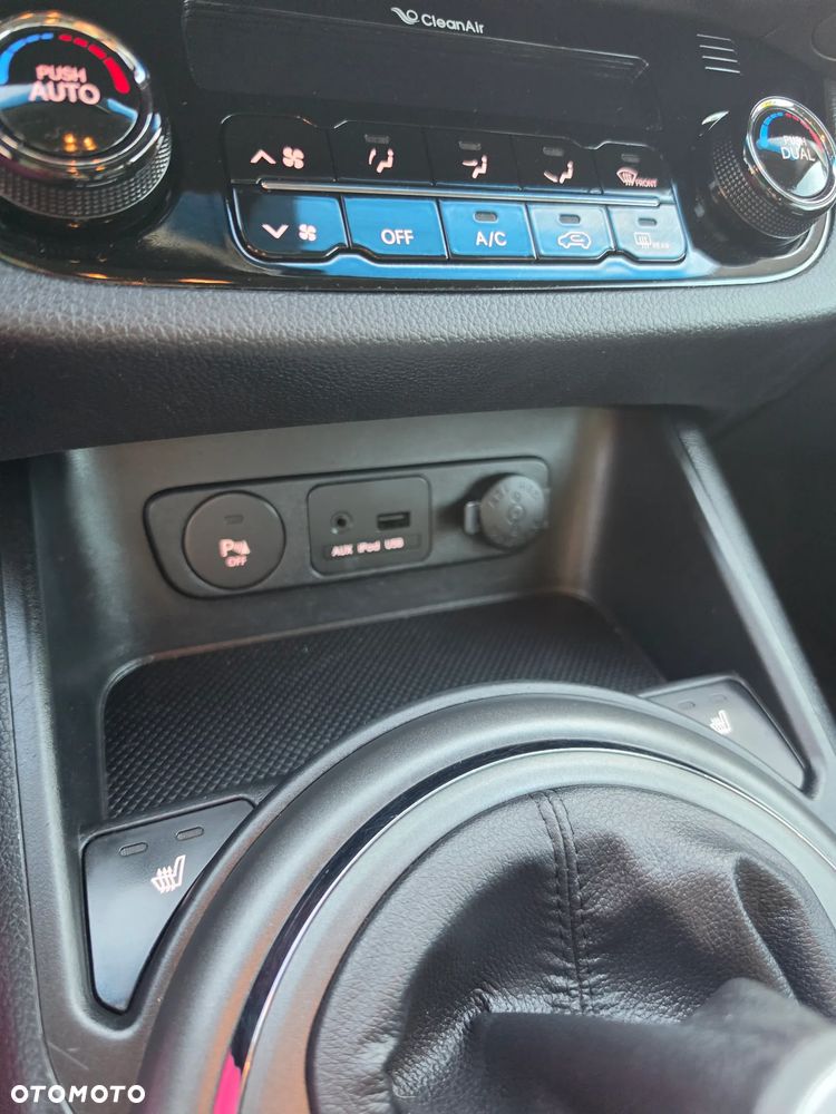 Kia Sportage 2.0 CRDI 2WD Spirit - 18