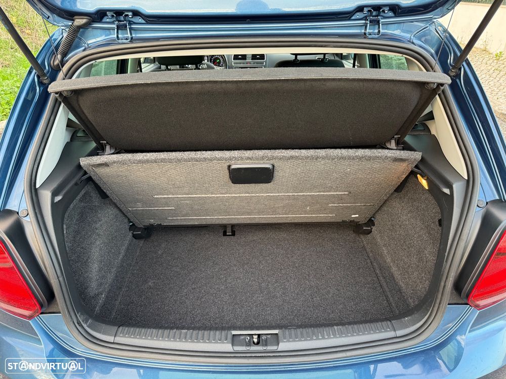 VW Polo 1.4 TDi Confortline Nav DSG - 11