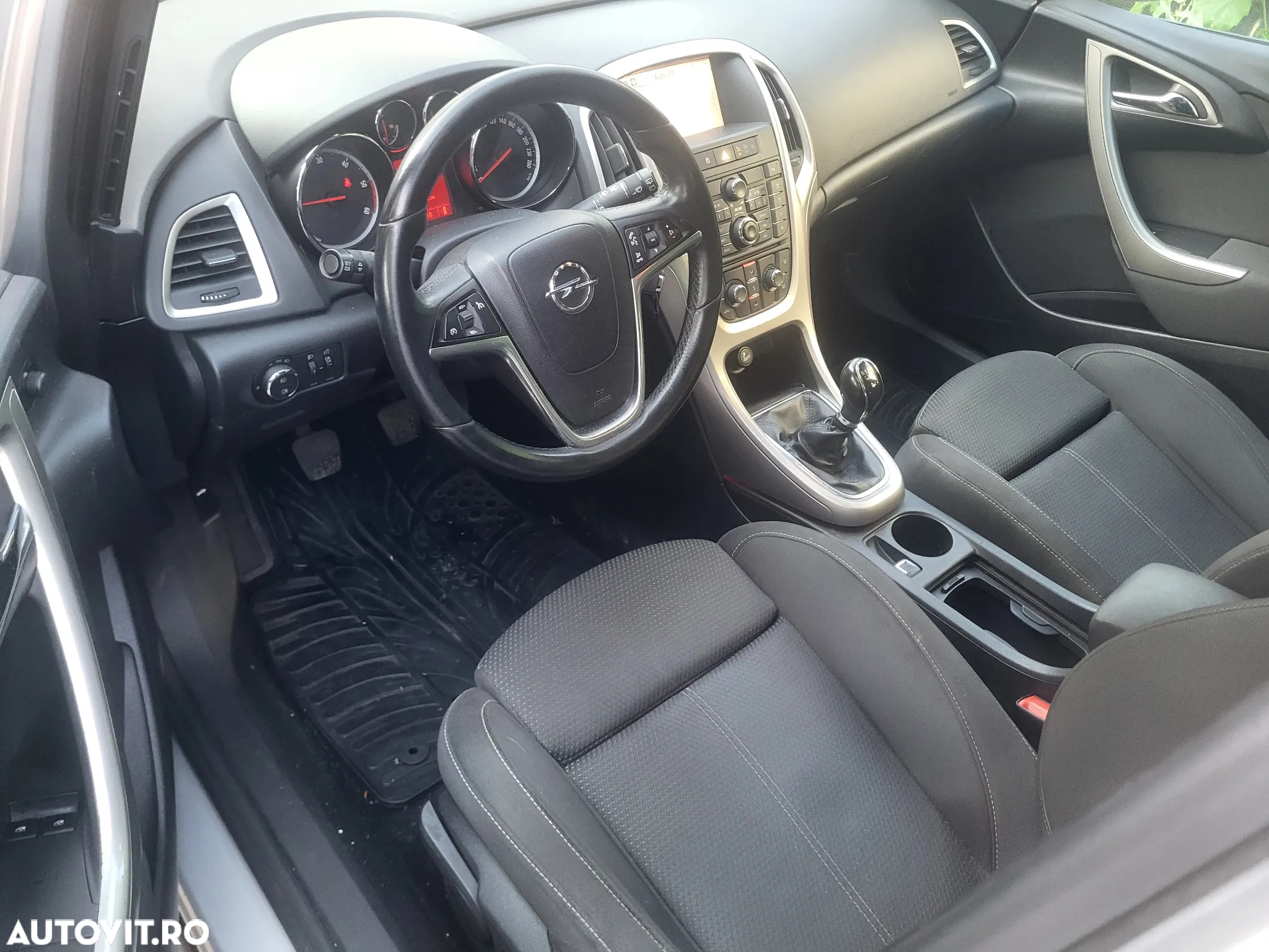Opel Astra 1.7 CDTI Cosmo - 5