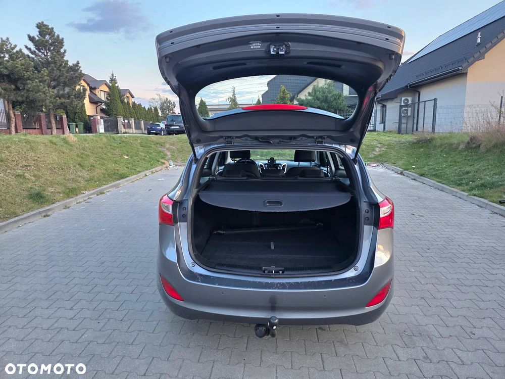 Hyundai i30 1.4 CRDi Comfort - 13