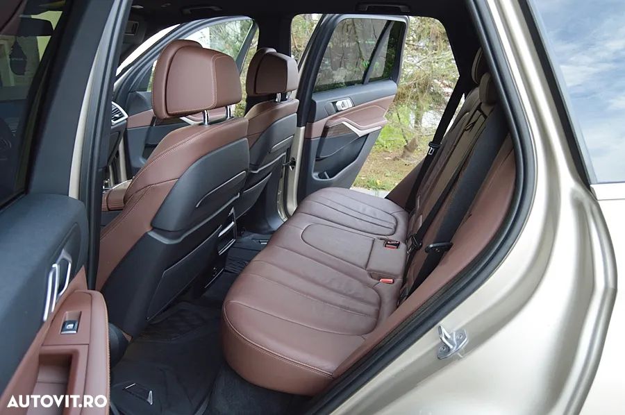 BMW X5 xDrive30d - 14