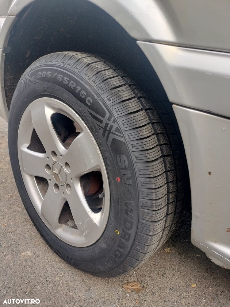 Mercedes-Benz Viano - 7