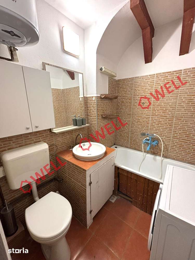 Garsonieră de vânzare în Sfântu Gheorghe, pe strada Vasile Goldiș! - Imagine principală: 3/10