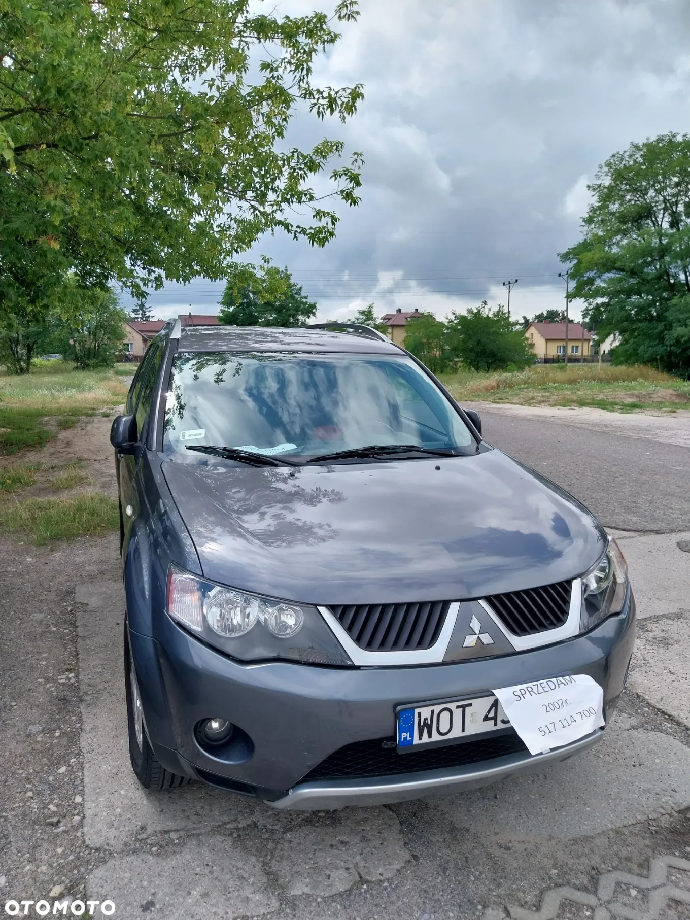 Mitsubishi Outlander 2.4 Invite - 2