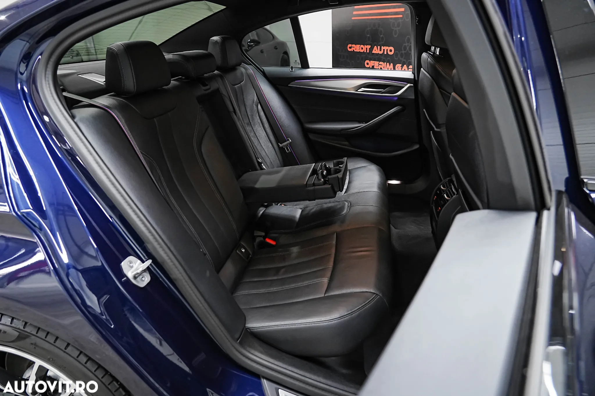 BMW Seria 5 520d xDrive AT MHEV - 12