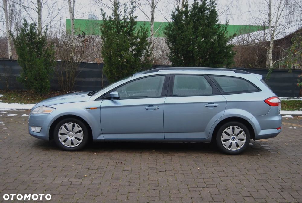 Ford Mondeo 1.8 TDCi Trend - 16