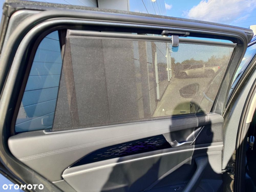 Volkswagen Passat - 21