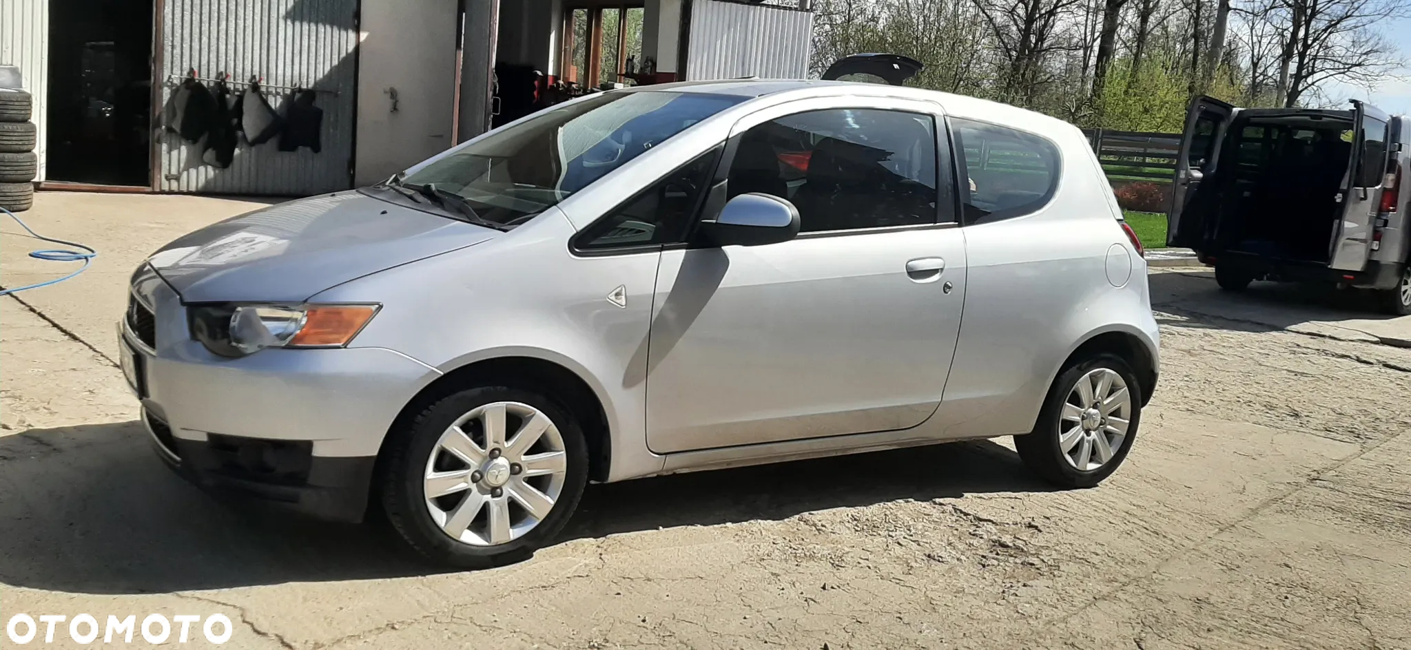 Mitsubishi Colt - 33