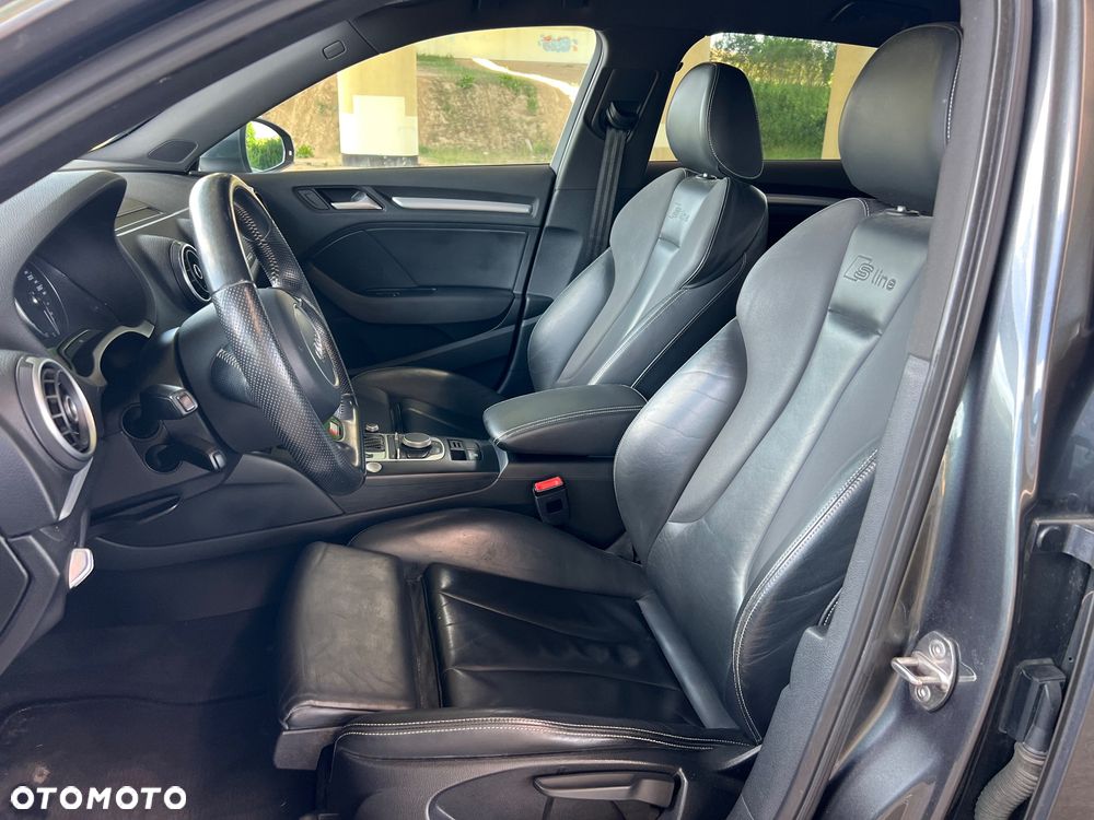 Audi A3 Sportback 1.4 TFSI e-tron S line Sportpaket - 12
