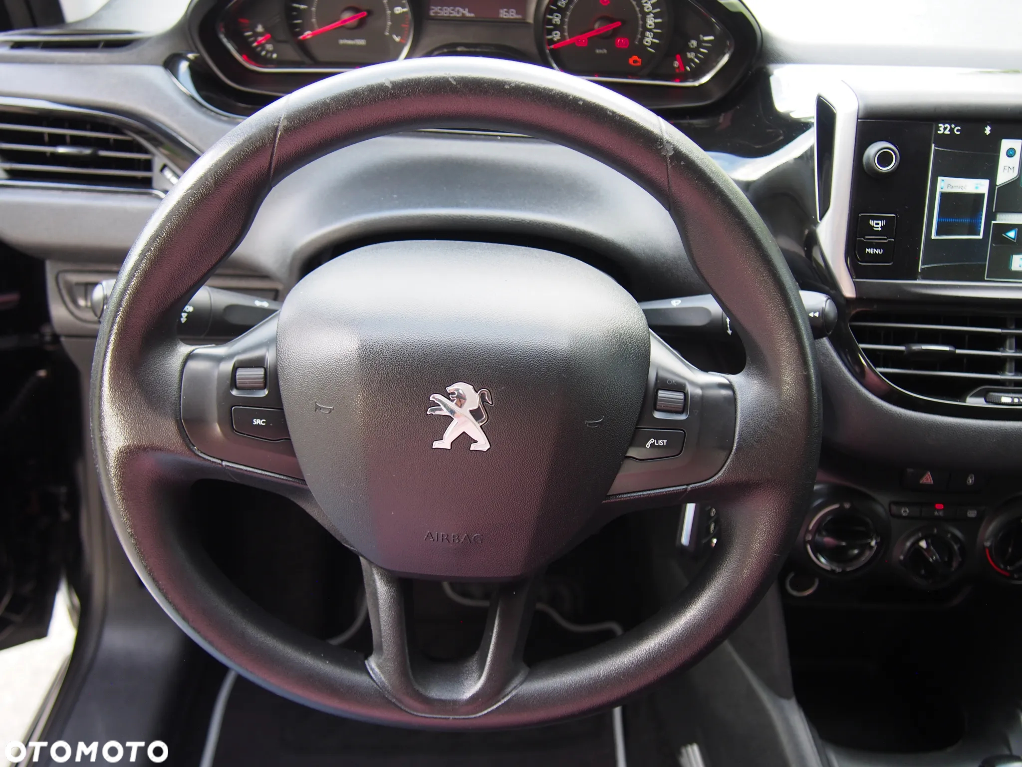 Peugeot 208 1.2 VTi Active Pack - 23