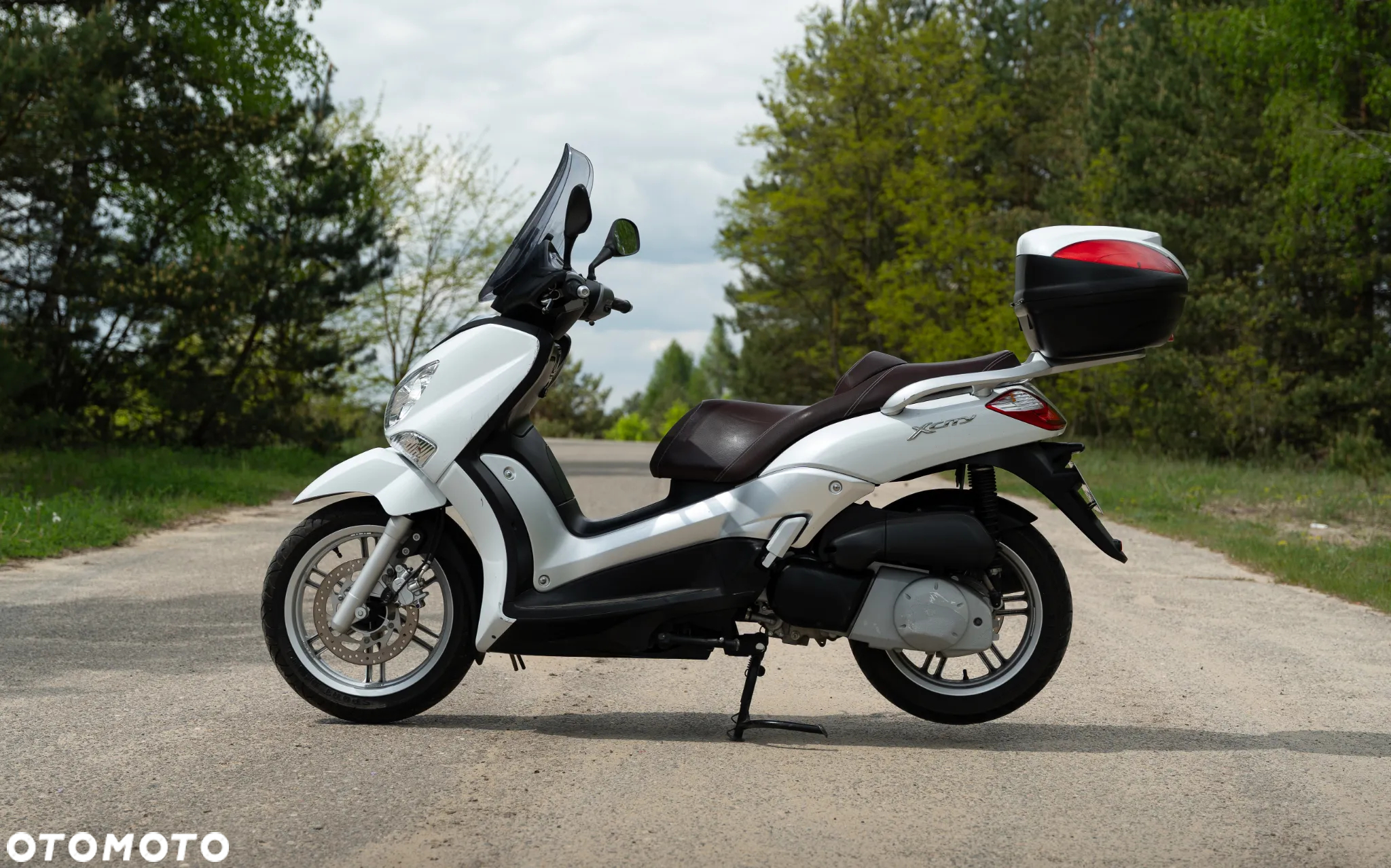 Yamaha X-max - 6