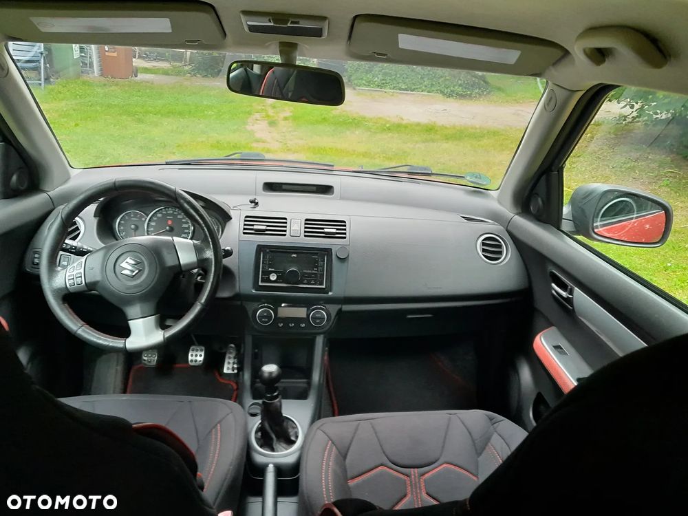 Suzuki Swift 1.6 Sport - 8