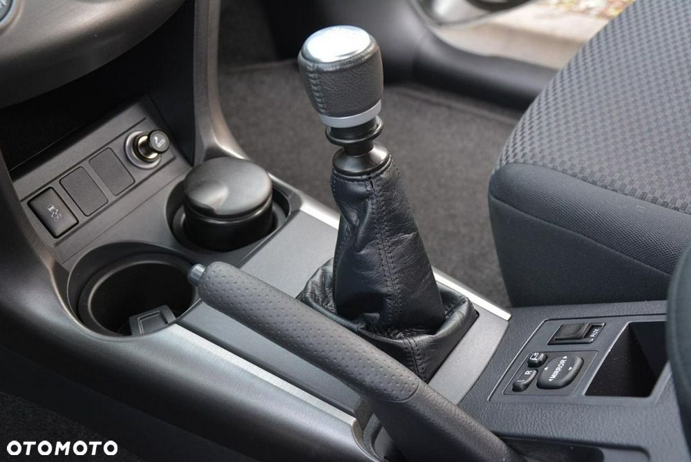 Toyota RAV4 2.0 VVT-i Sol - 29