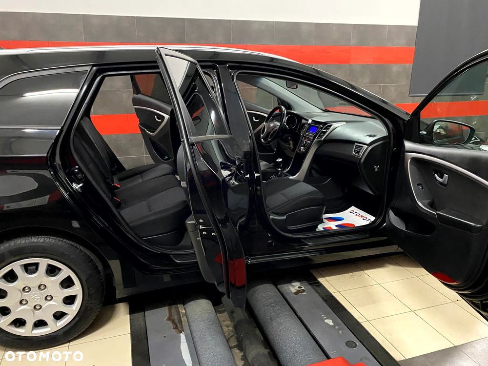 Hyundai i30 1.6 GDI BlueDrive Premium - 20