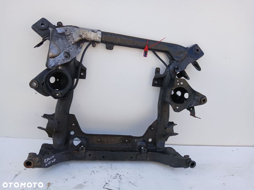 SANKI PRZEDNIE BMW X1 E84 X DRIVE N47D20C - 2