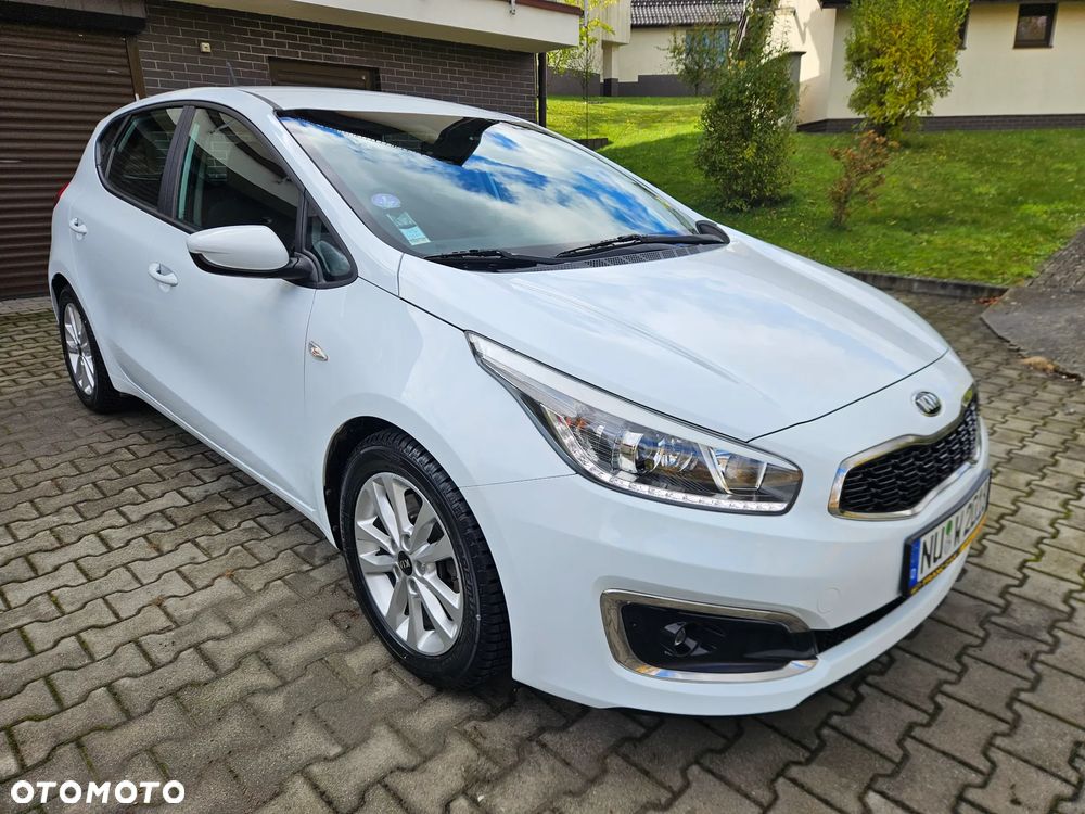 Kia Ceed 1.0 T-GDI L Business Line - 21
