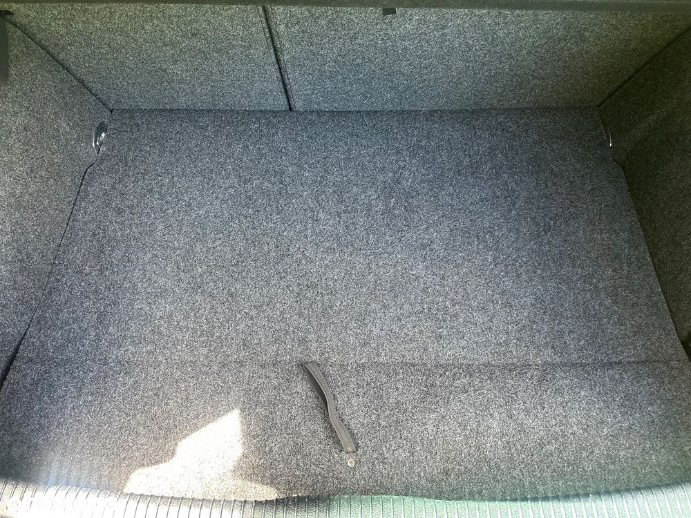 Volkswagen Golf 1.6 United - 39