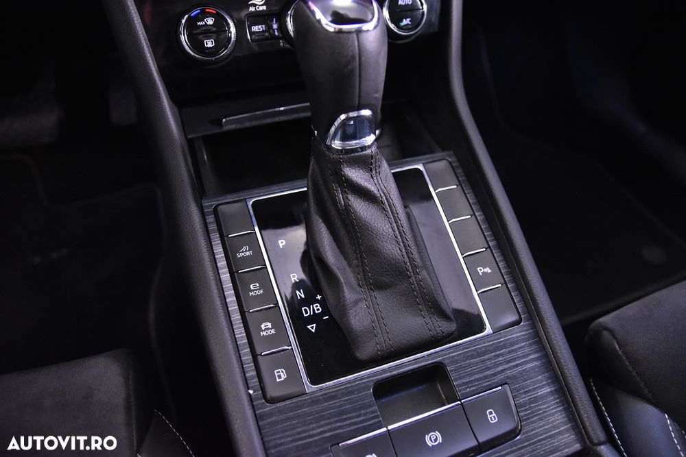 Skoda Superb - 17