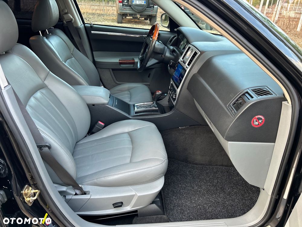 Chrysler 300C 5.7 Automatik - 19