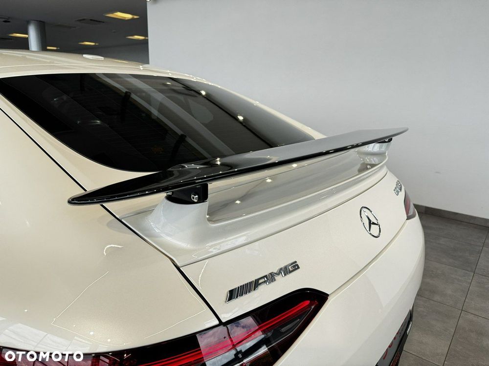 Mercedes-Benz AMG GT - 14