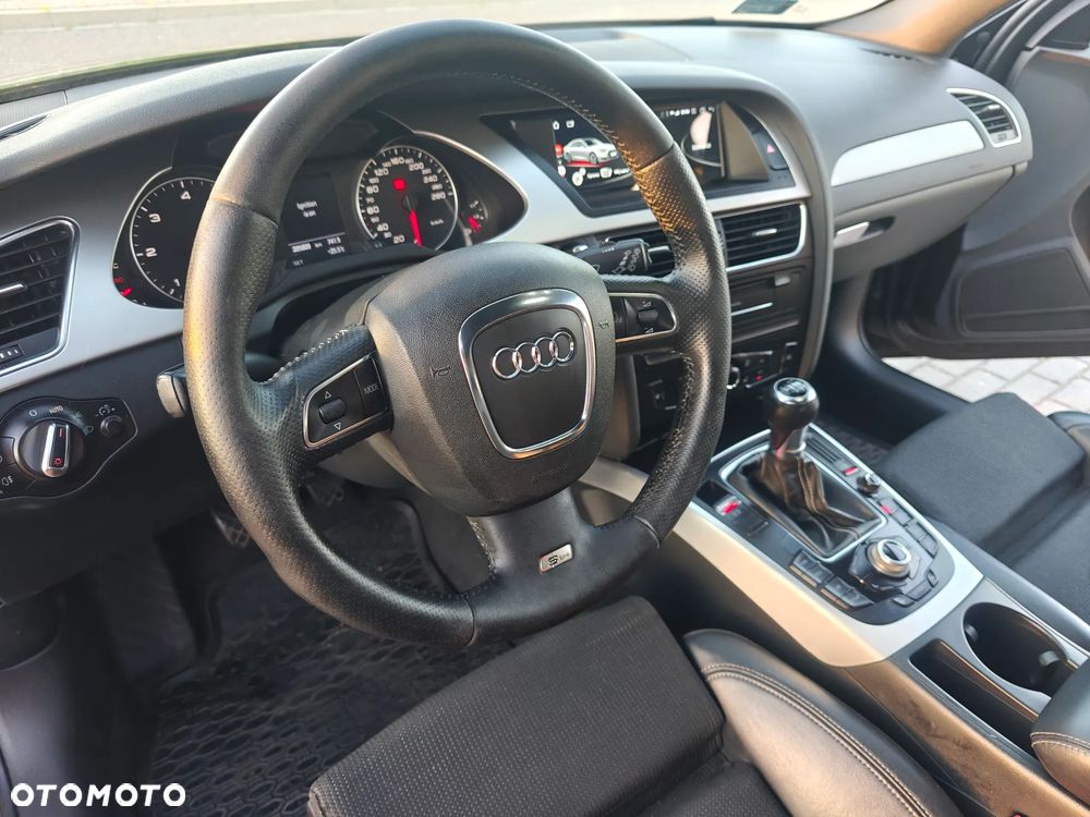 Audi A4 Avant 2.0 TDI DPF - 27