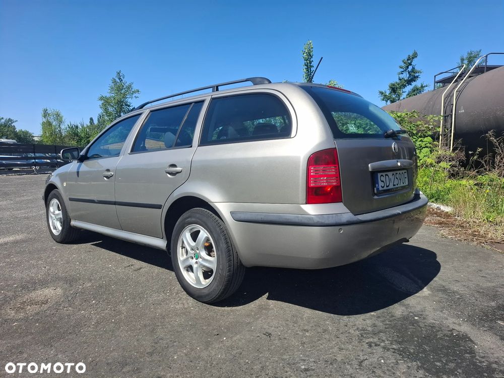 Skoda Octavia 1.9 TDI Tour - 4