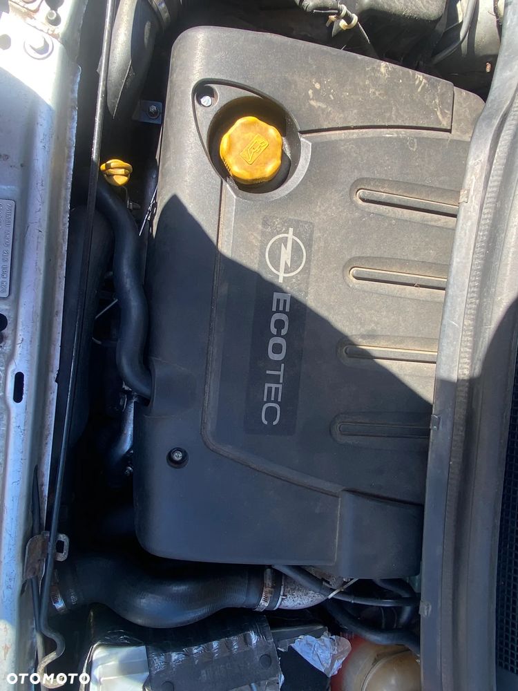 OPEL Zafira B na częsci - 3